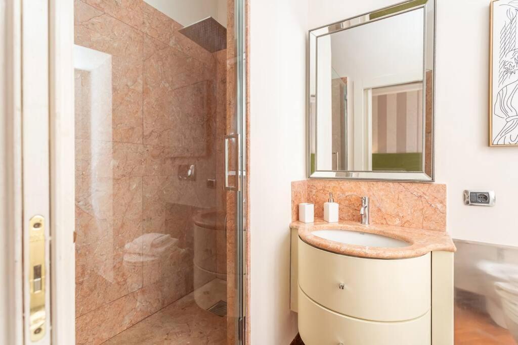 Sant'andrea - Opulence Apartment Rom